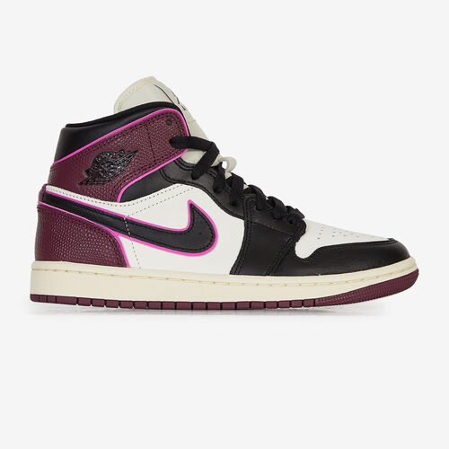 AIR JORDAN MID SE