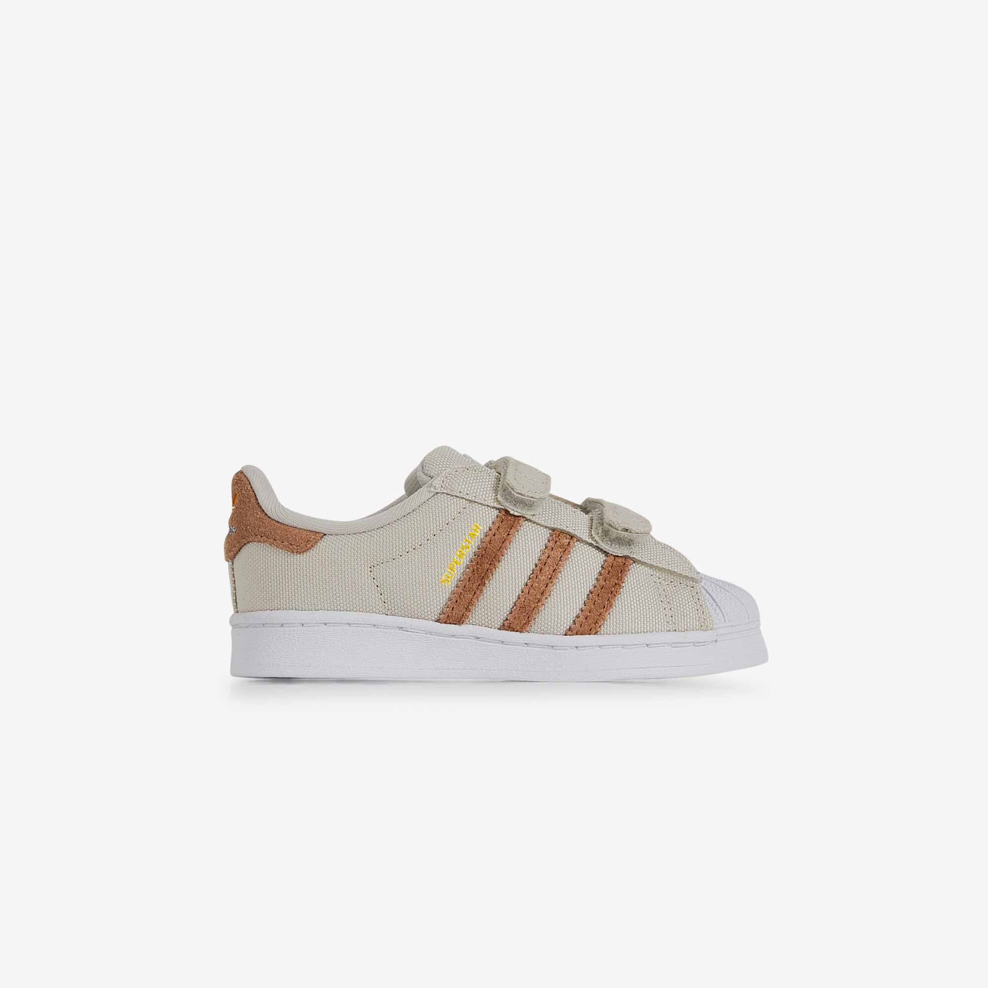 Scarpe hotsell adidas beige