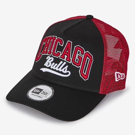 NEW ERA TRUCKER EFRAME CHICAGO BULLS NERO UOMO