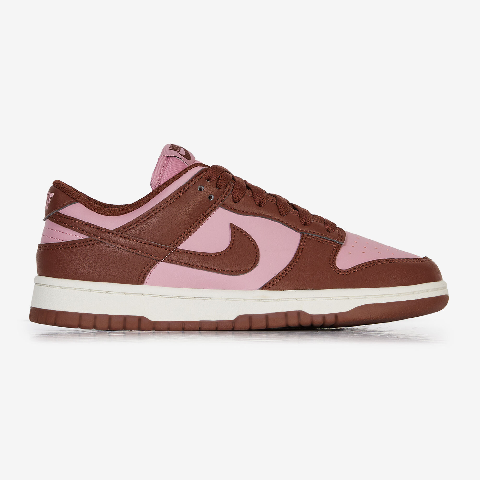 NIKE DUNK LOW MARRONE ROSA SNEAKERS DONNA Courir