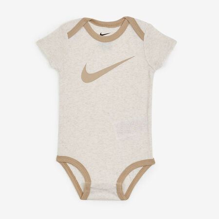 NIKE 3 PC SET BODYSUIT HAT BOOTIE SWOOSH BEIGE NEONATO