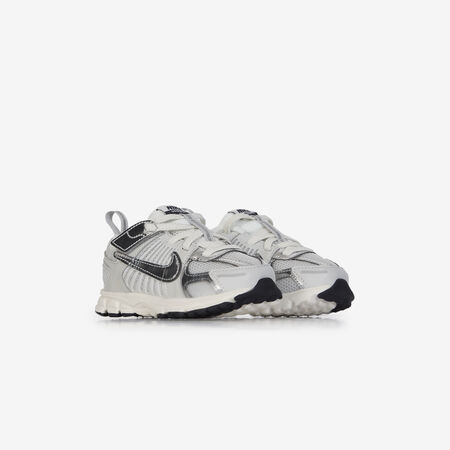 NIKE ZOOM VOMERO 5 CHROME ARGENTO/BEIGE NEONATO