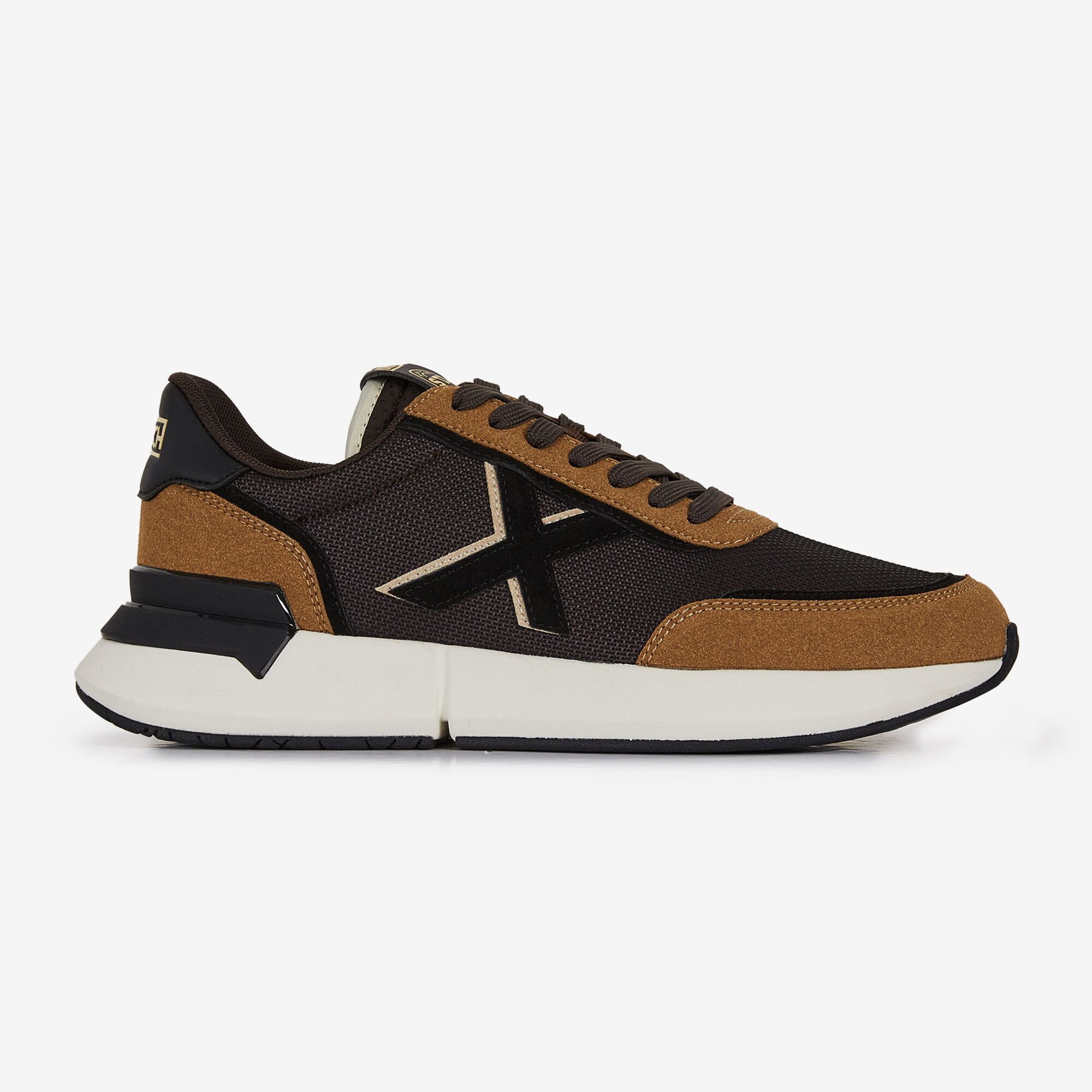 Scarpe versus uomo online