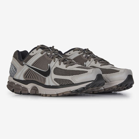 NIKE ZOOM VOMERO 5 MARRONE/BEIGE UOMO