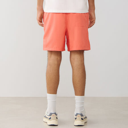 NIKE SHORT CLUB WOVEN FLOW CORALLO UOMO