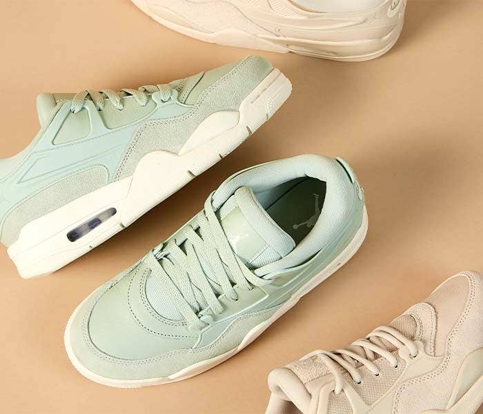 Air Jordan 4