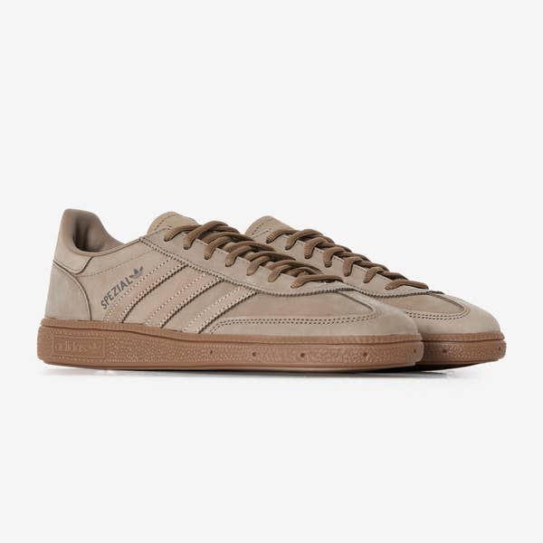 HANDBALL SPEZIAL