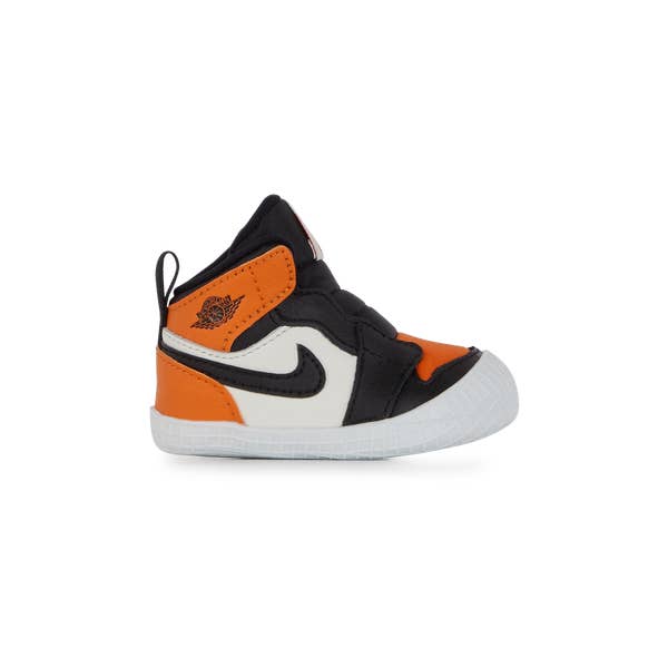 AIR JORDAN 1 CRIB BOOTIE