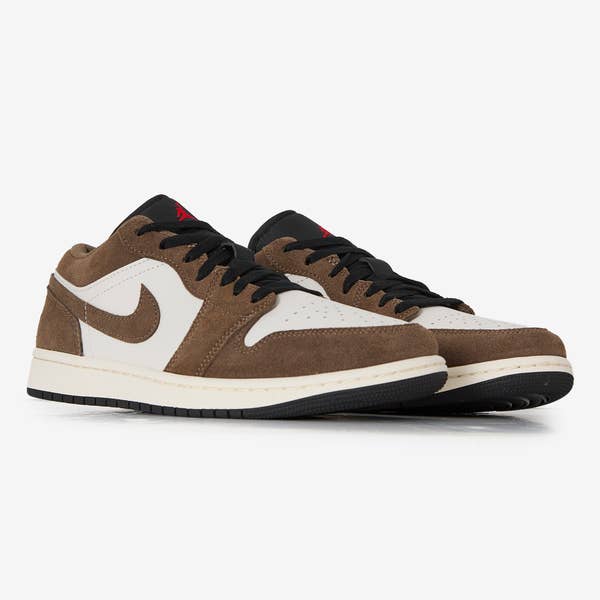 AIR JORDAN 1 LOW