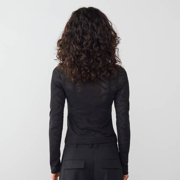 TOP CHILL LONG SLEEVE LACE