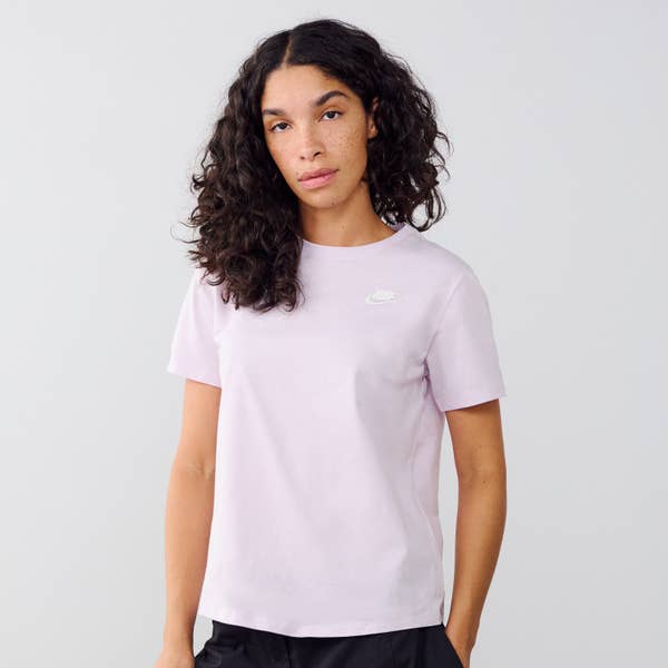TEE SHIRT CLUB