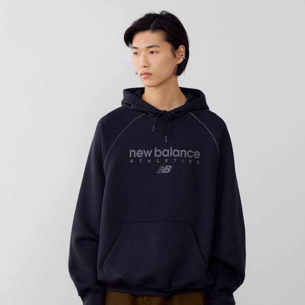 HOODIE LINEAR GRAPHIC