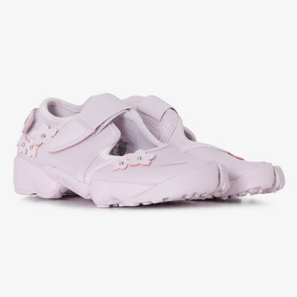 AIR RIFT LEATHER FLORETTE