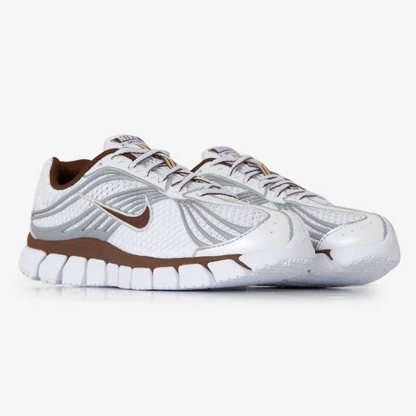 ZOOM SKYLON