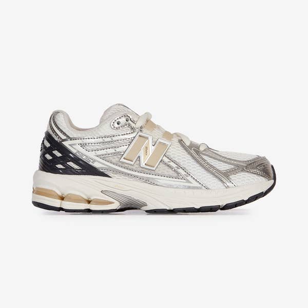 1906