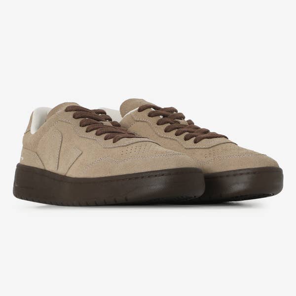 V-90 SUEDE