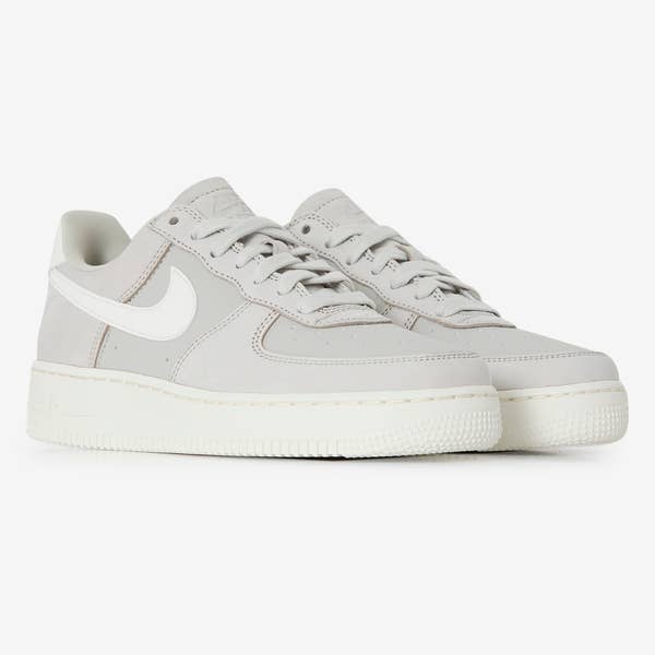AIR FORCE 1 LOW PREMIUM