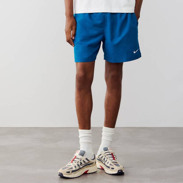 SHORT ESSENTIAL SWIM