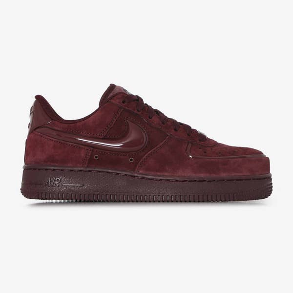 AIR FORCE 1 LOW SUEDE