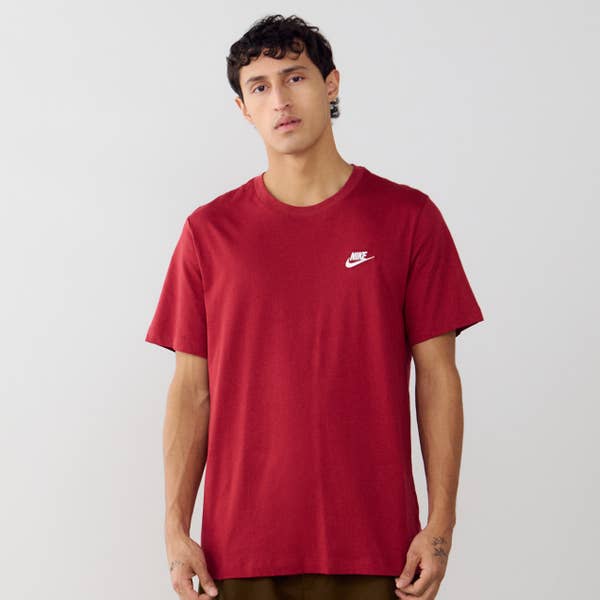 TEE SHIRT CLUB