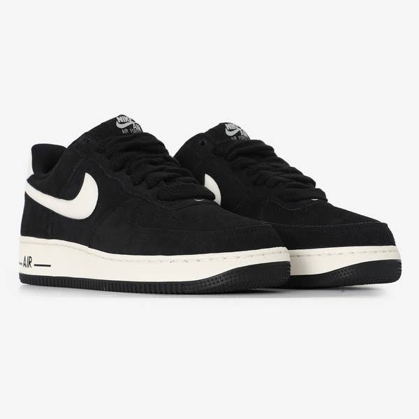 AIR FORCE 1 LOW SUEDE