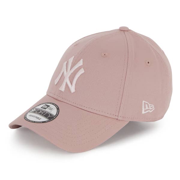 9FORTY NY MONOCHROME