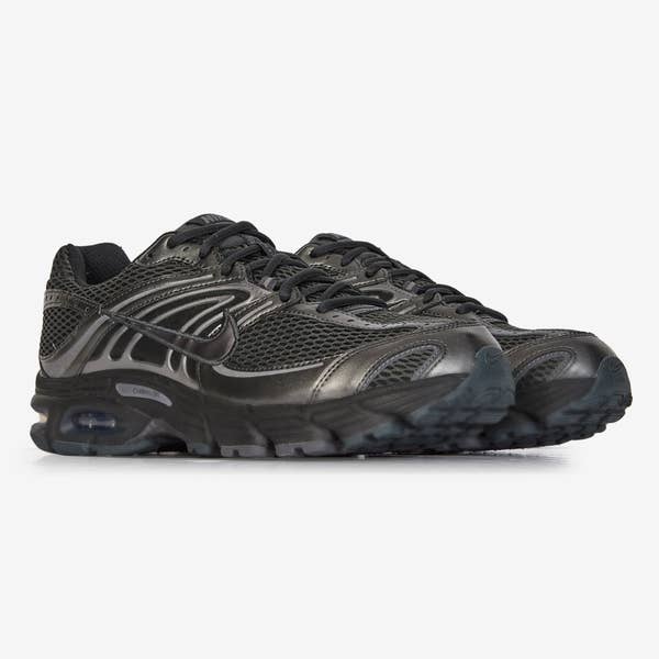 AIR MAX MOTO 2K