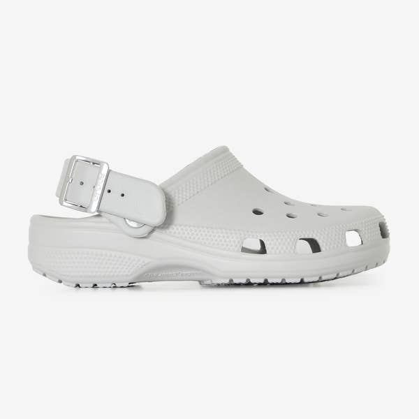 CLASSIC METALLIC BUCKLE CLOG
