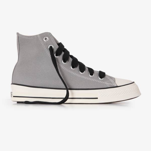 CHUCK TAYLOR HI THROWBACK