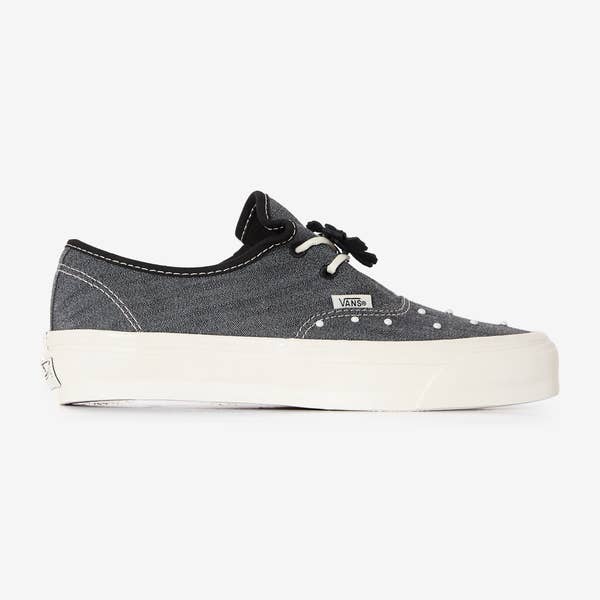LX AUTHENTIC EASE FLOWER