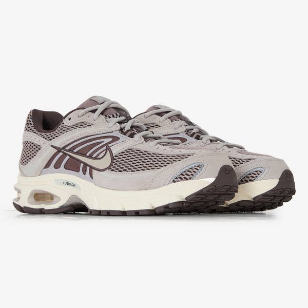 AIR MAX MOTO 2K