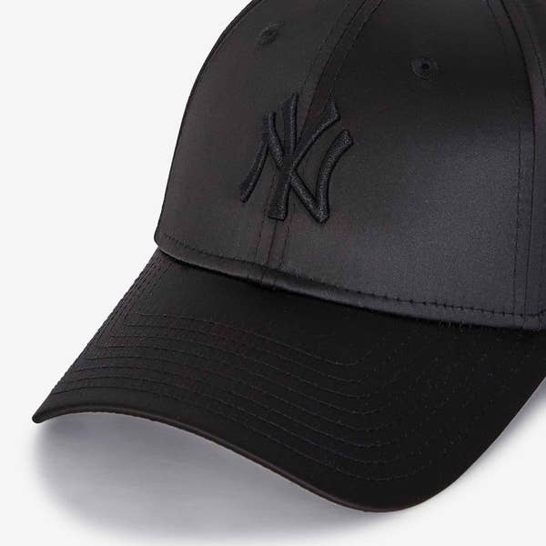 9FORTY WOMEN NY SATIN LOGO
