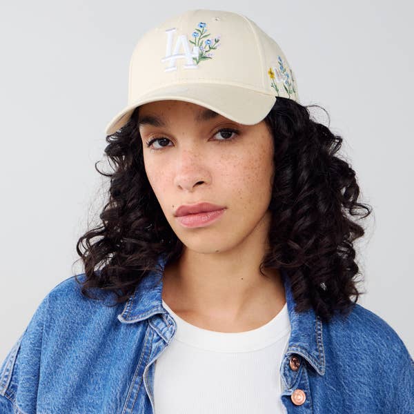 9FORTY WOMEN LA FLORAL EMBROIDERY