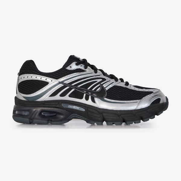 AIR MAX MOTO 2K