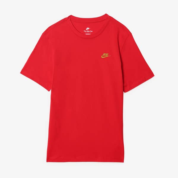 TEE SHIRT CLUB