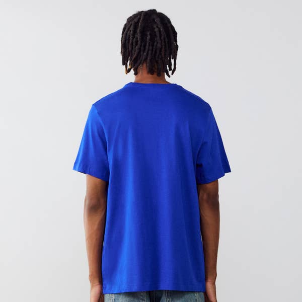TEE SHIRT CLUB