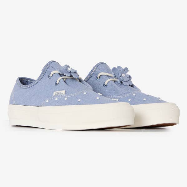 LX AUTHENTIC EASE FLOWER